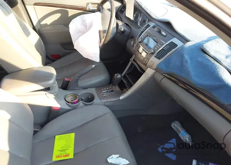 2009 Hyundai Sonata Limited z USA, uszkodzony, nr VIN 5NPEU46C39H482837